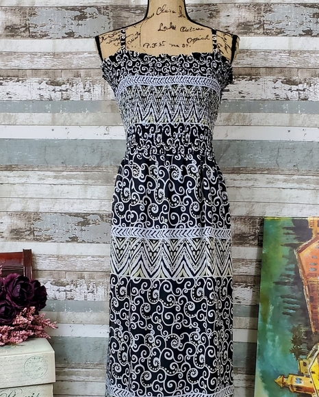 elastic bodice maxi dress